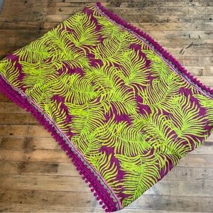 VERA BRADLEY INFINITY SCARF IN PALM FROND Pink Green